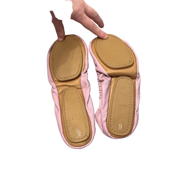 🩰GAP Pack & Fold Ballet Flats - Picture 3 of 9
